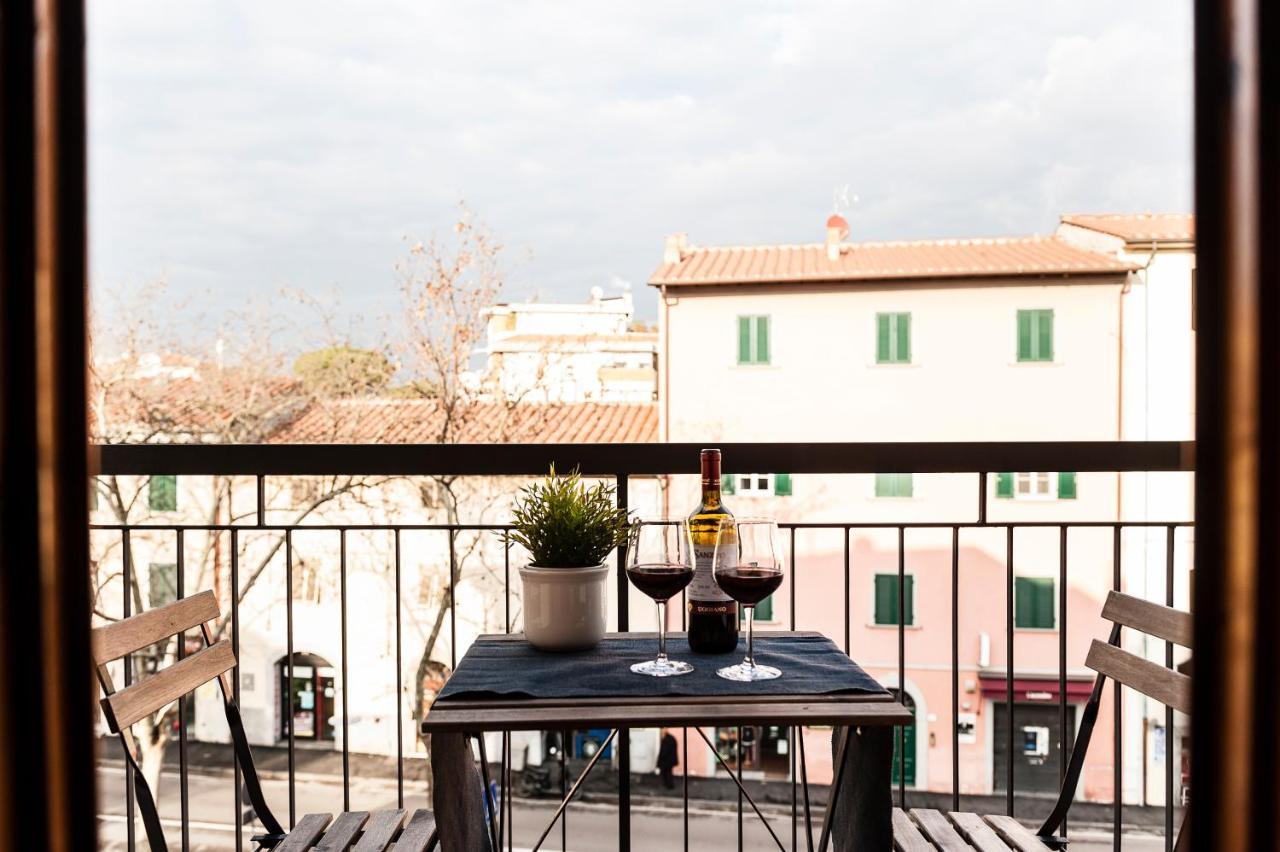 Hostly - Light And Wood Near The Tower - 100Sqm, 6 Pax, 2 Bedrooms, Town Center Pise Extérieur photo