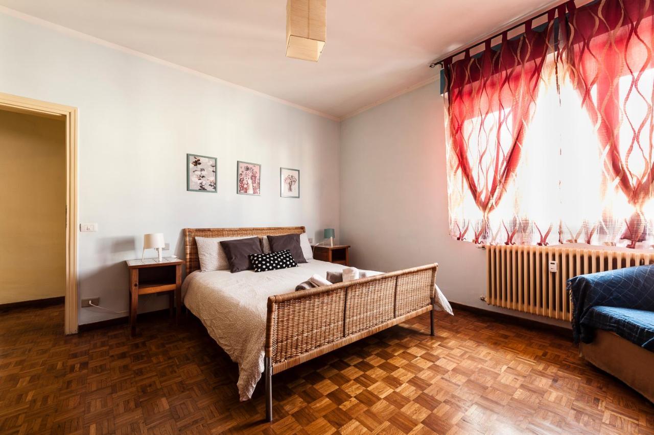 Hostly - Light And Wood Near The Tower - 100Sqm, 6 Pax, 2 Bedrooms, Town Center Pise Extérieur photo